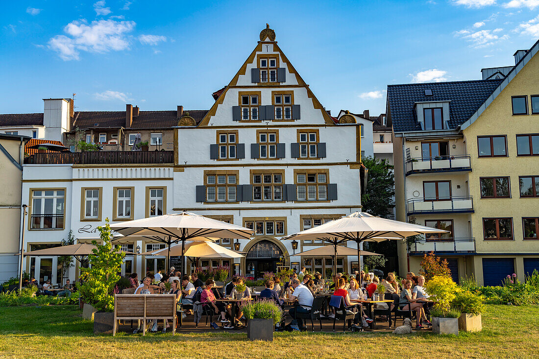 Hotel, Restaurant und Biergarten Galerie-Hotel in Paderborn, Nordrhein-Westfalen, Deutschland, Europa 