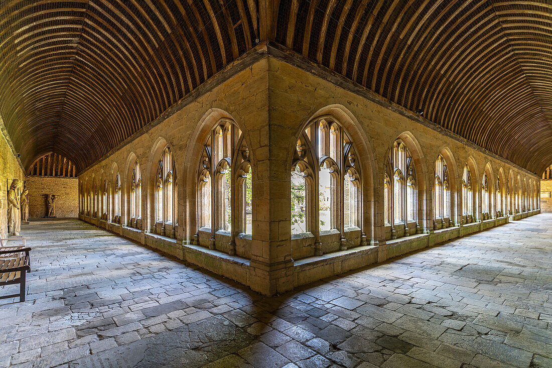 Der Kreuzgang des New College, University of Oxford, Oxfordshire, England, Großbritannien, Europa