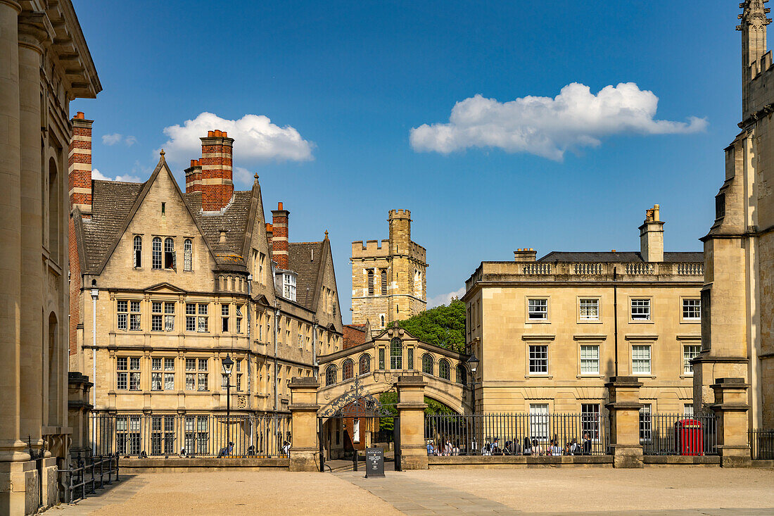 The center with Hertford College and Hertford Bridge or Bridge of Sighs and New College in Oxford, Oxfordshire, England, United Kingdom, Europe