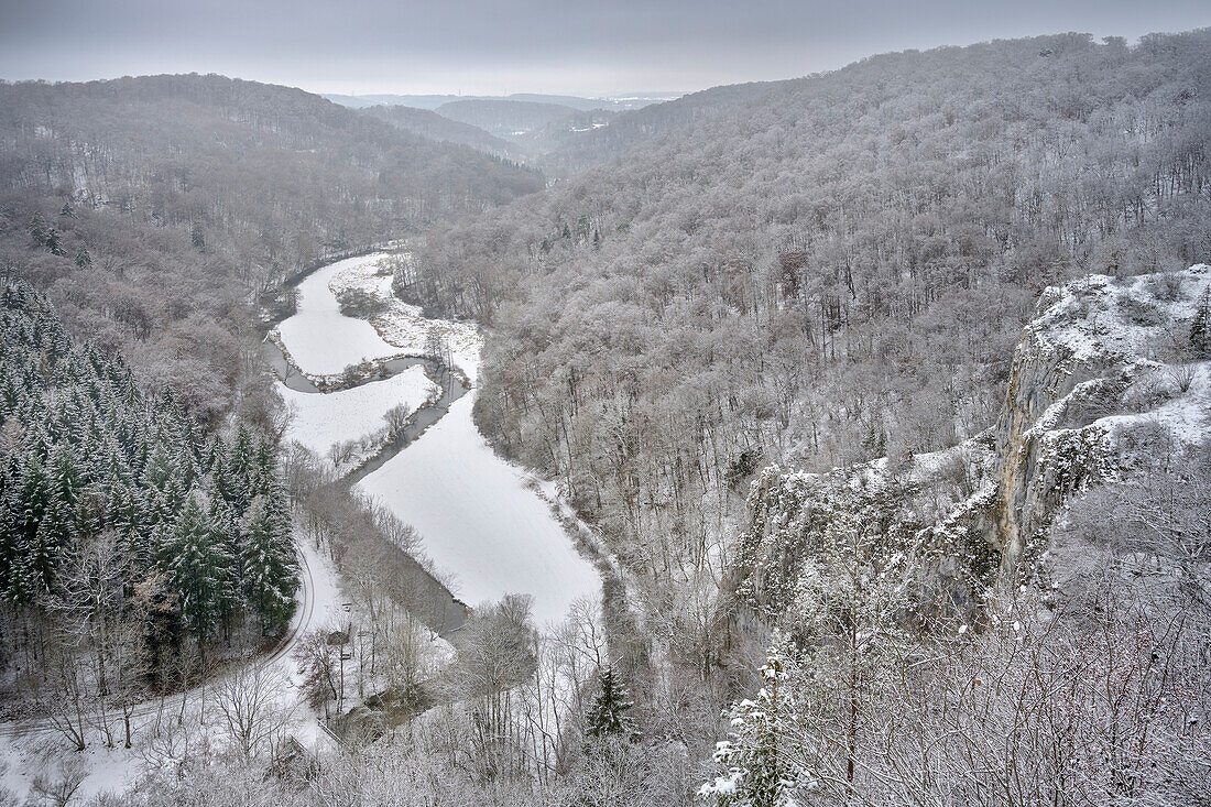 View of the &quot;Große Lauter&quot; river at Wartstein castle ruins, Großes Lautertal protected area, Ehingen, Alb-Donau district, Swabian Jura, Baden-Wuerttemberg, Germany, Europe