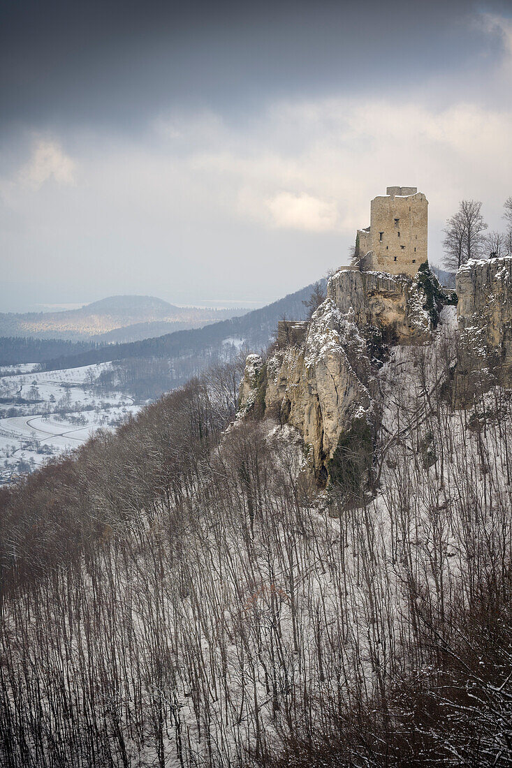 Burgruine Reußenstein, Felsenburg oberhalb Neidlingen, Landkreis Esslingen und Göppingen, Schwäbische Alb, Baden-Württemberg, Deutschland, Europa