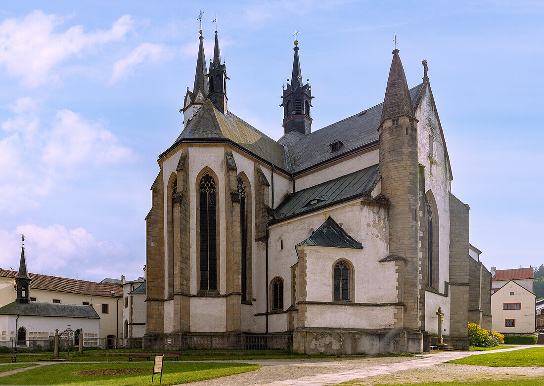 Klosterkirche der Zisterzienserabtei von Vyšší Brod im Moldautal, Tschechien