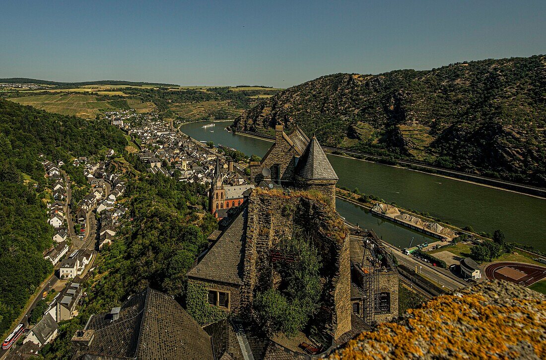 View from the viewing platform of the gate tower of the Schönburg to the old town of Oberwesel and the Rhine Valley, Upper Middle Rhine Valley, Rhineland-Palatinate, Germany