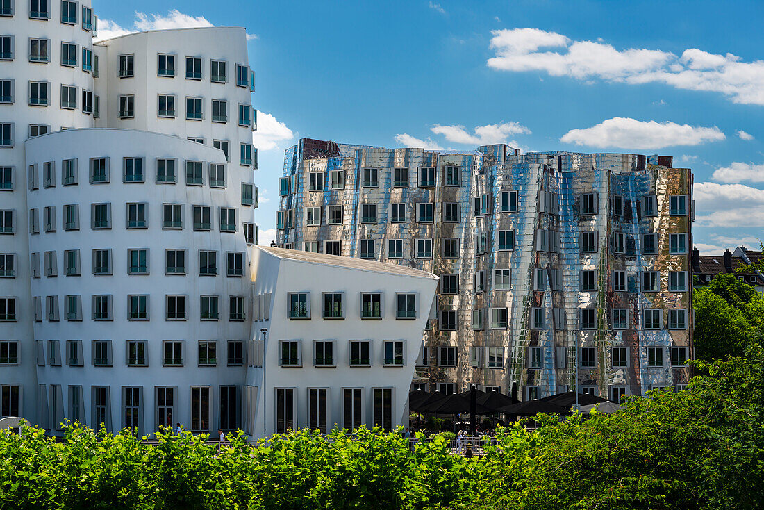 Gehry-Bauten, Medienhafen, Neuer Zollhof, Düsseldorf, Nordrhein-Westfalen, Deutschland, Europa