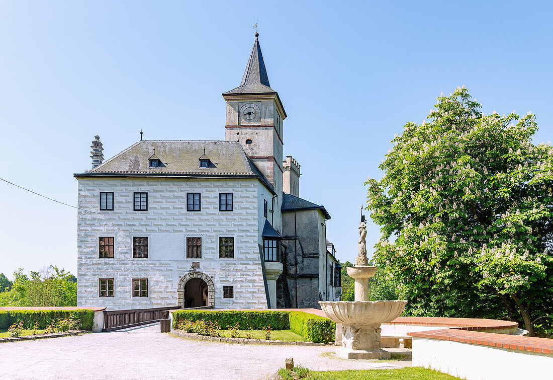 Untere Burg Rožmberk, Rožmberk nad Vltavou, Südböhmen, Tschechien