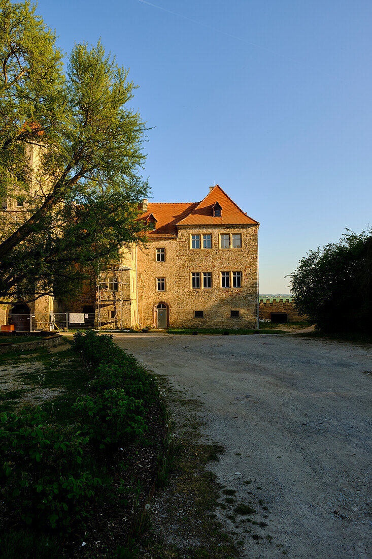 Schloss Goseck, zwischen Naumburg und Weißenfels gelegen, Naturpark Saale-Unstrut-Triasland, Burgenlandkreis, Sachsen-Anhalt, Deutschland