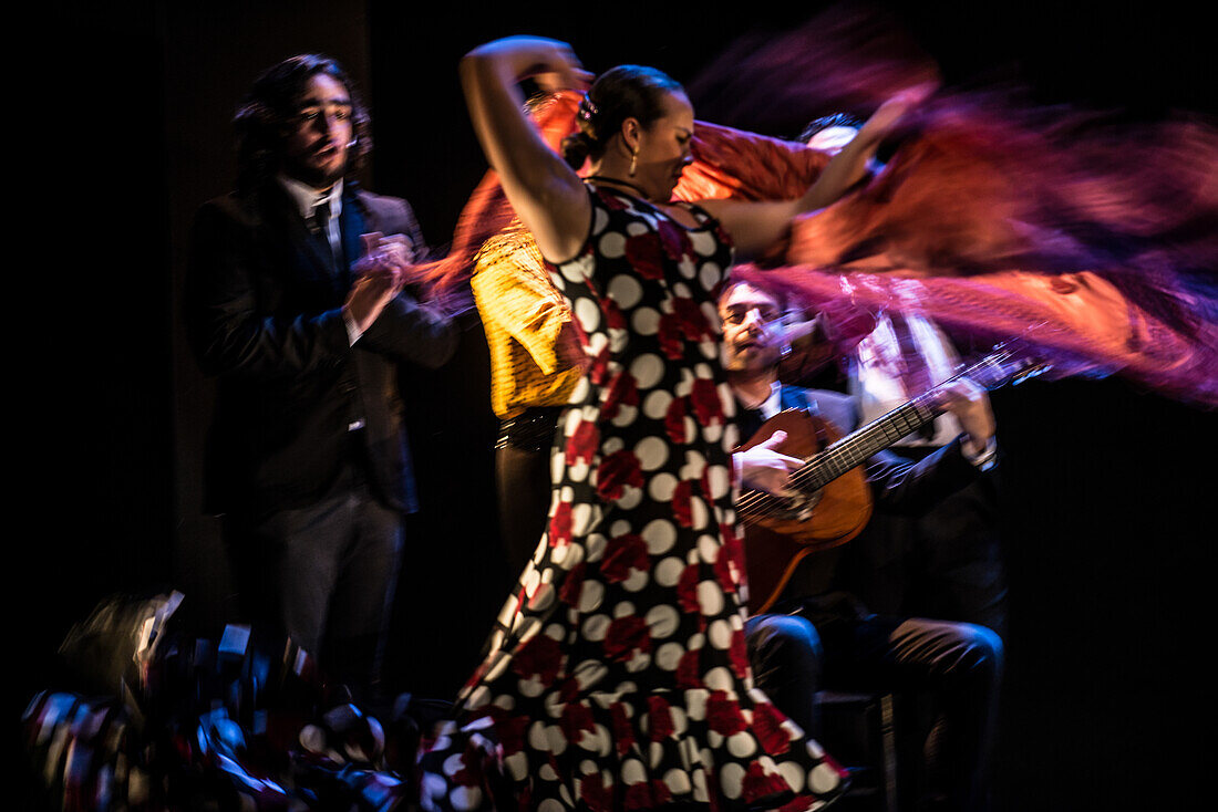 "Emociones" Flamenco show, Alfil Theater (teatro Flamenco Madrid)
