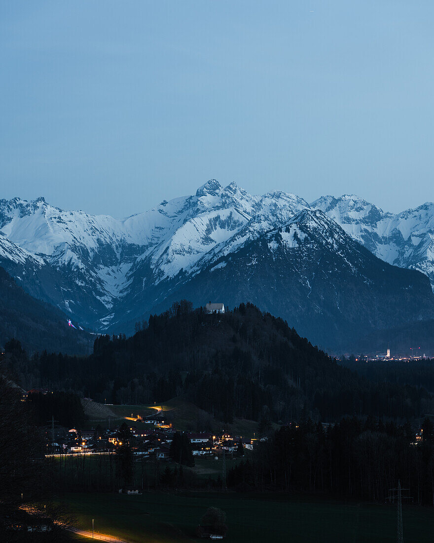 Blick vom Malerwinkel in Richtung Allgäuer Hochalpen, Fischen im Allgäu, Deutschland