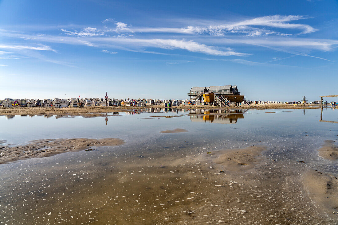 Sandy beach of Sankt Peter-Ording, Nordfriesland district, Schleswig-Holstein, Germany, Europe