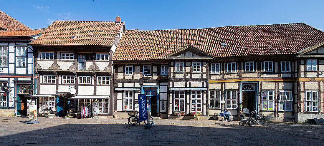 Nienburg, historic half-timbered facade on the market in the old town, Lower Saxony, Germany