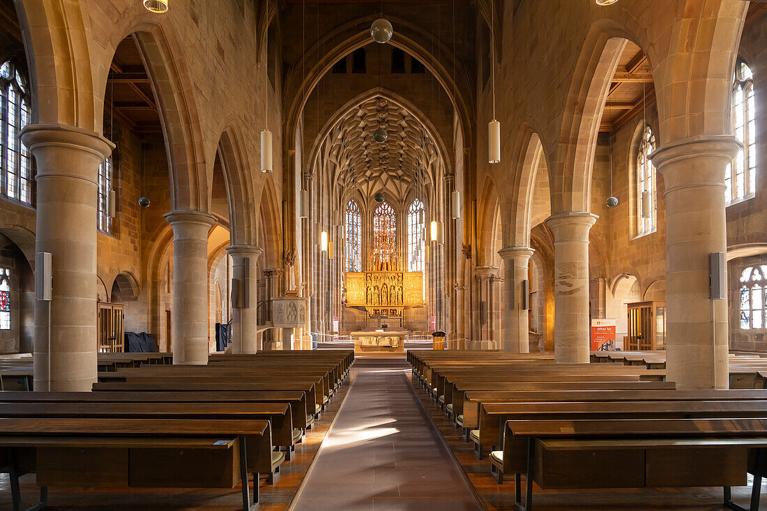 Innenraum der Kilianskirche in Heilbronn, Baden-Württemberg, Deutschland