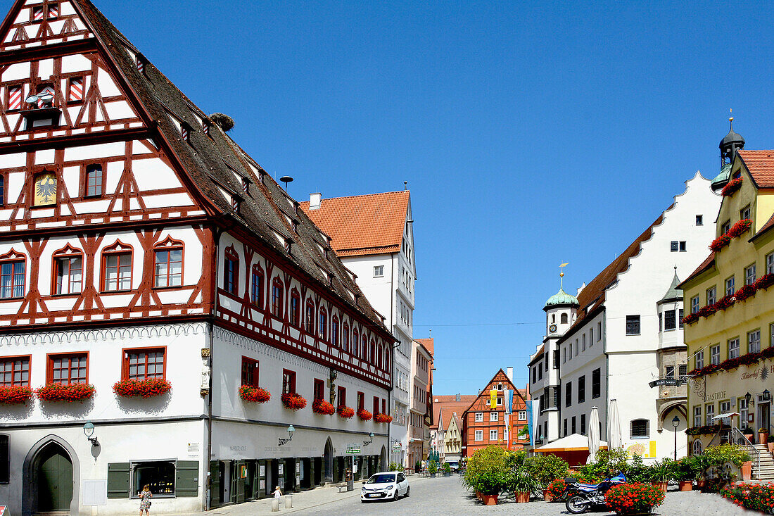 Nördlingen, Marktplatz, mit Rathaus, romantische Straße, Bayern, Deutschland