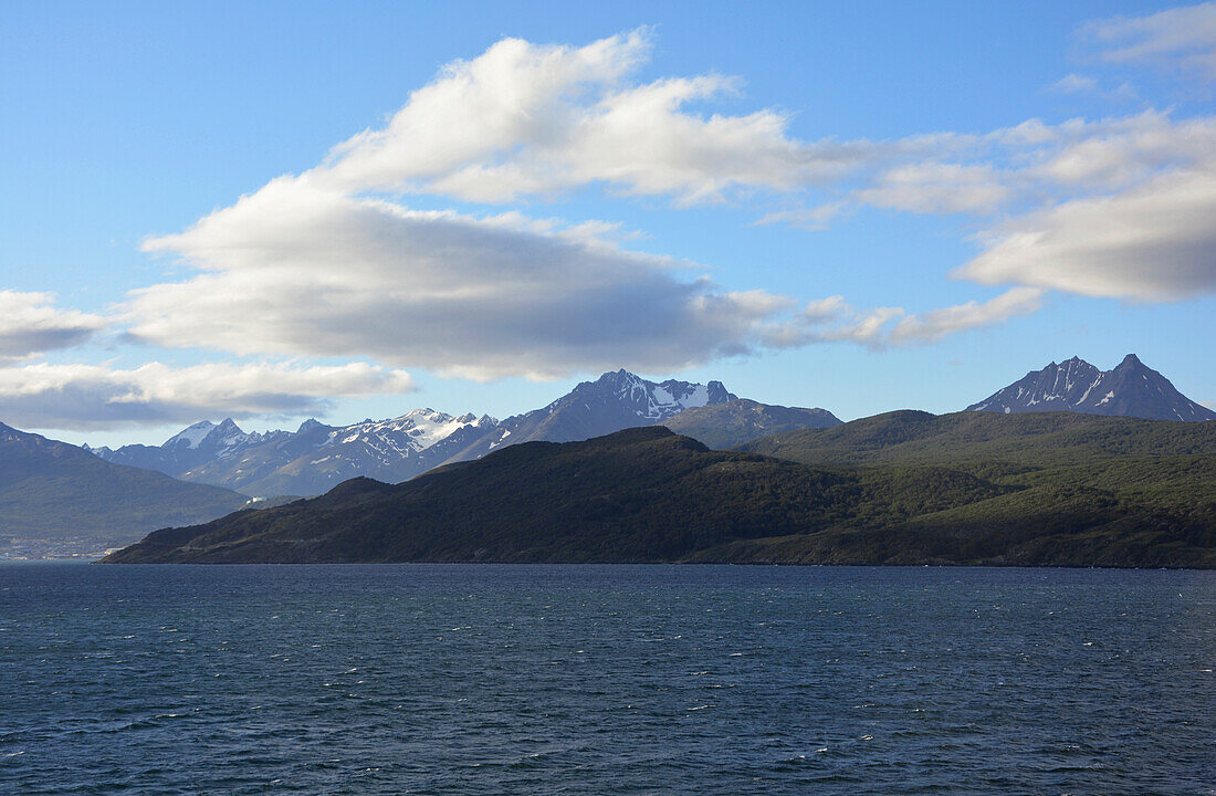Argentinien; Provinz Tierra del Fuego; an der Grenze zu Chile; Beagle Kanal; zwischen Ushuaia und Puerto Williams