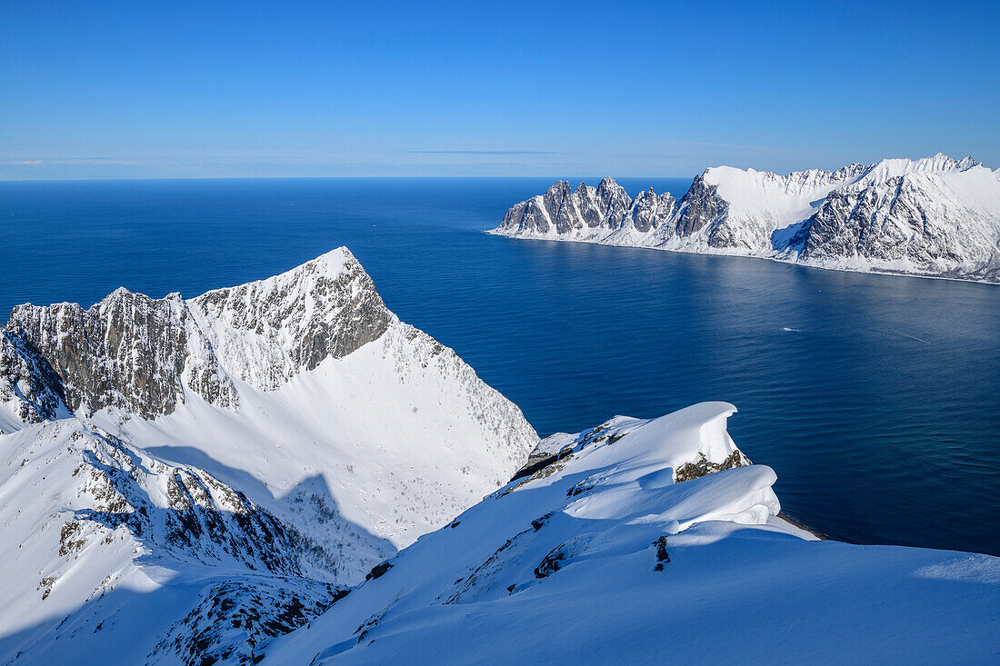 View of the Ersfjord and the Devil's Teeth from Husfjellet, Husfjellet, Senja, Troms og Finnmark, Norway