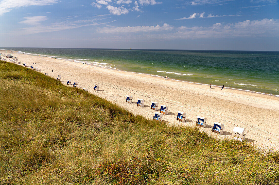 The western beach near Westerland, Sylt Island, Nordfriesland district, Schleswig-Holstein, Germany, Europe
