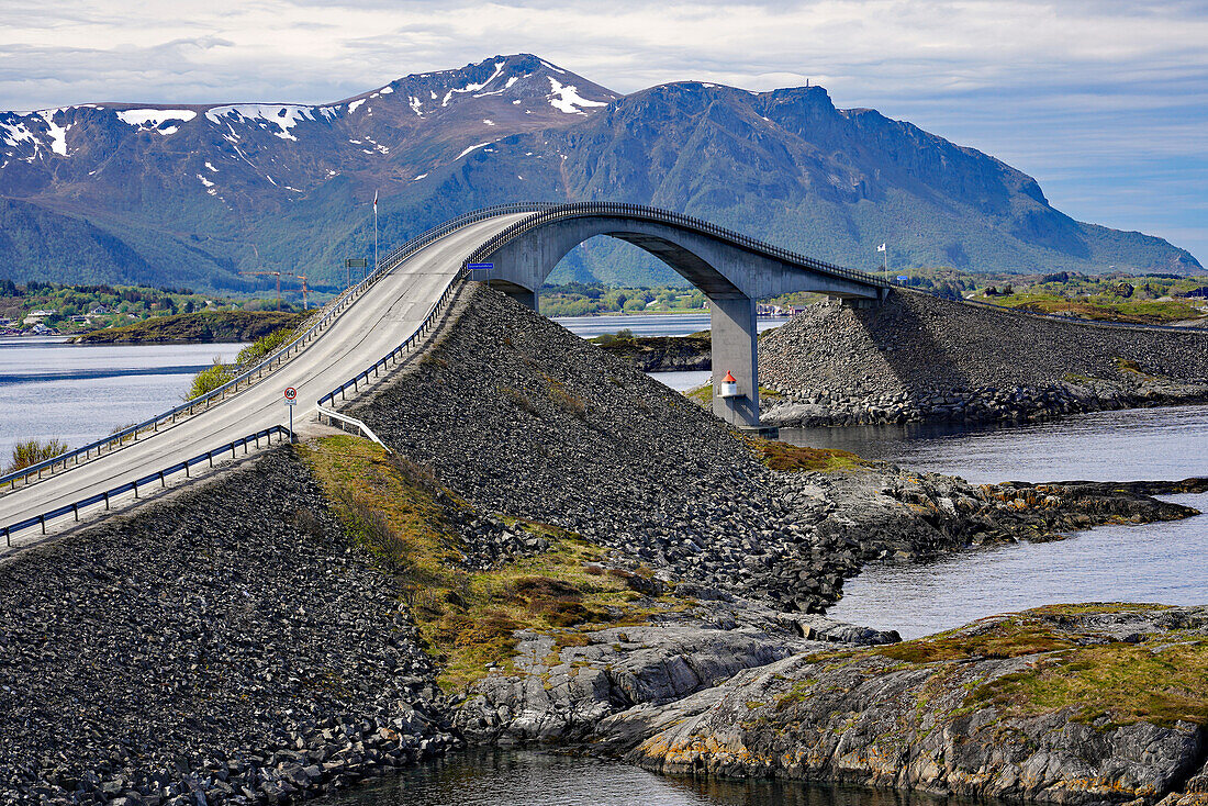 Norway, Storseisundet Bridge on the Atlantic Road