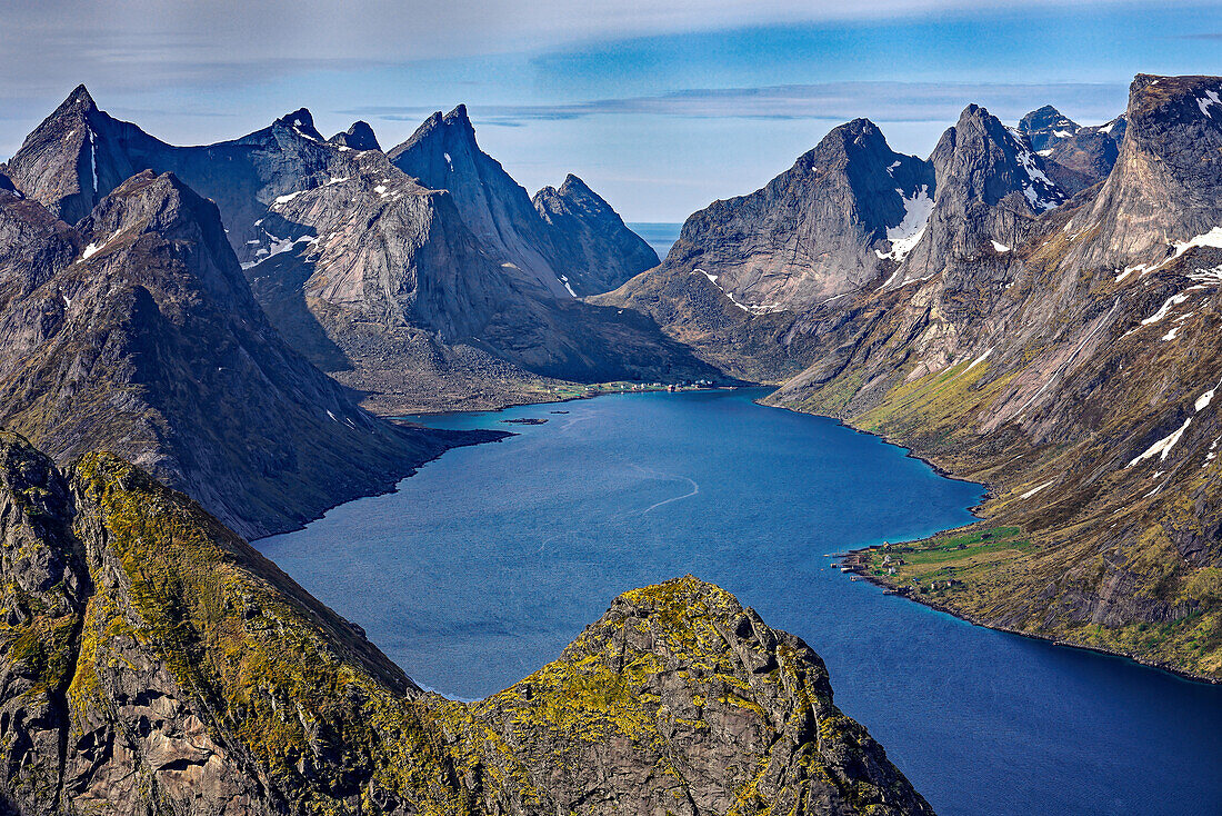 Norway, Lofoten, view from Reinebaren to the Vorfjorden