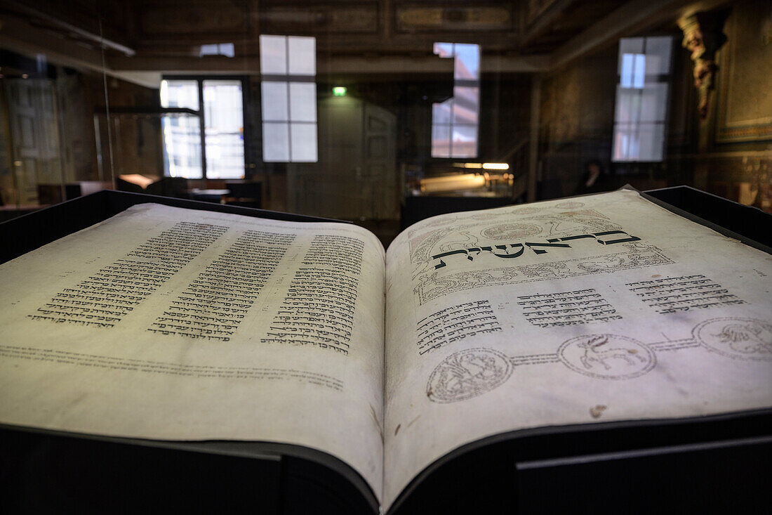 UNESCO World Heritage Site &quot;Jewish-Medieval Heritage in Erfurt&quot;, Hebrew writings in the dance hall in the Old Synagogue, Erfurt, Thuringia, Germany