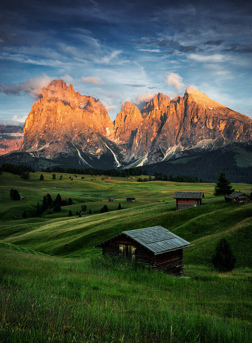 Alpenglow on the Seiser Alm, Dolomites, South Tyrol, Italy