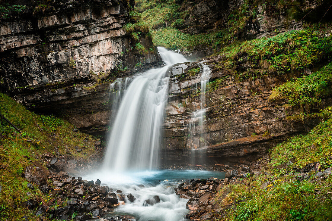 Wasserfall; Schweiz, Kanton Glarus; Diesbachfälle