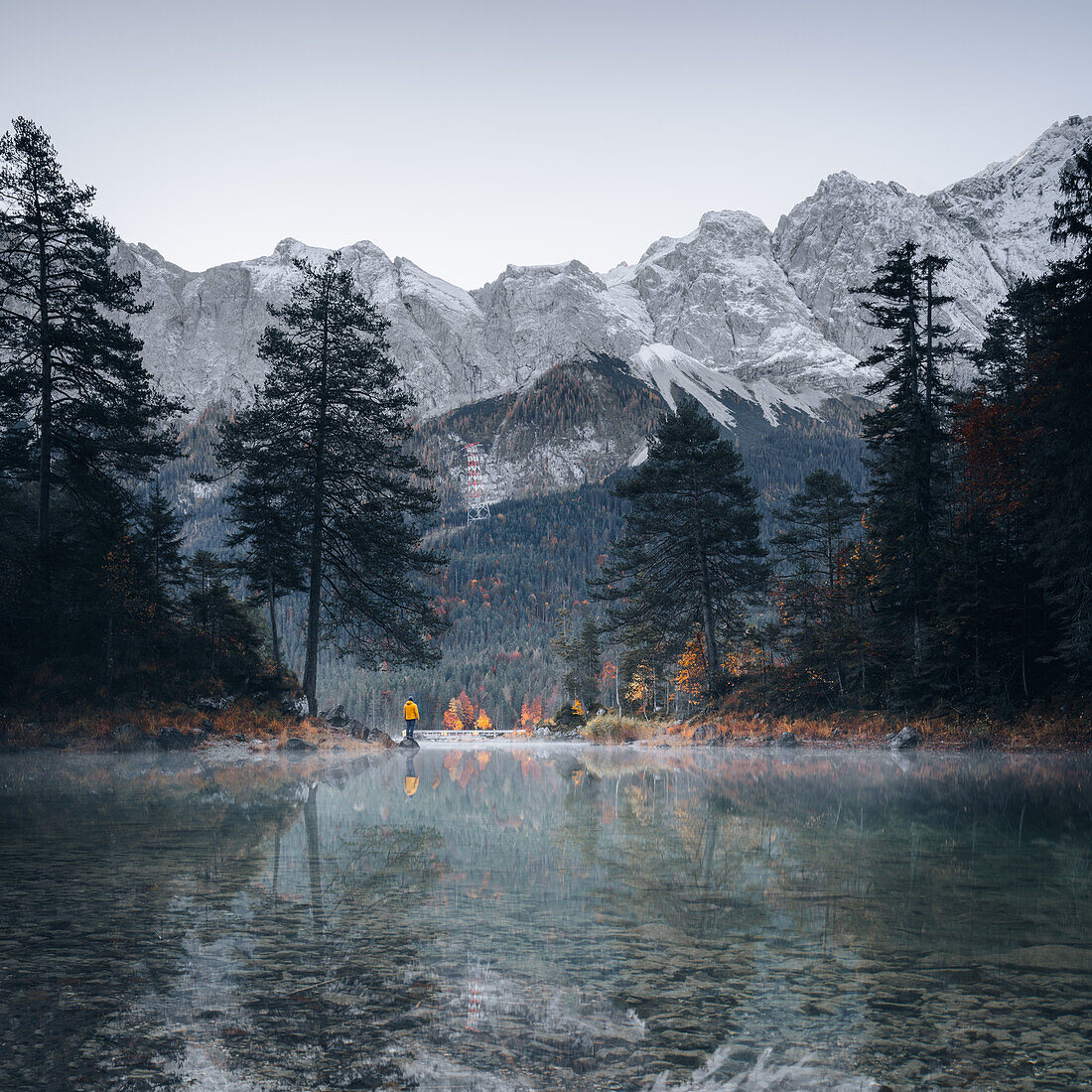 Stimmungsbilder vom Eibsee im Herbst, Bayern, Deutschland