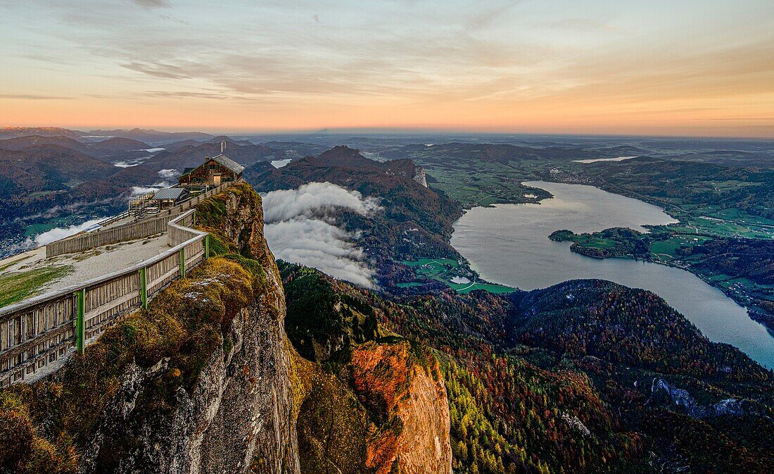 Himmelspforte mountain restaurant on the Schafberg, the Mondsee and the mountains of the Salzburger Land, Austria