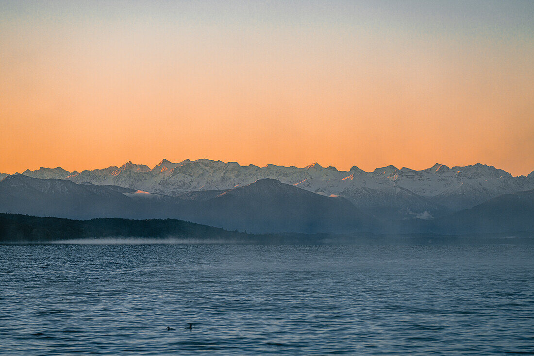 Autumn morning at Lake Starnberg