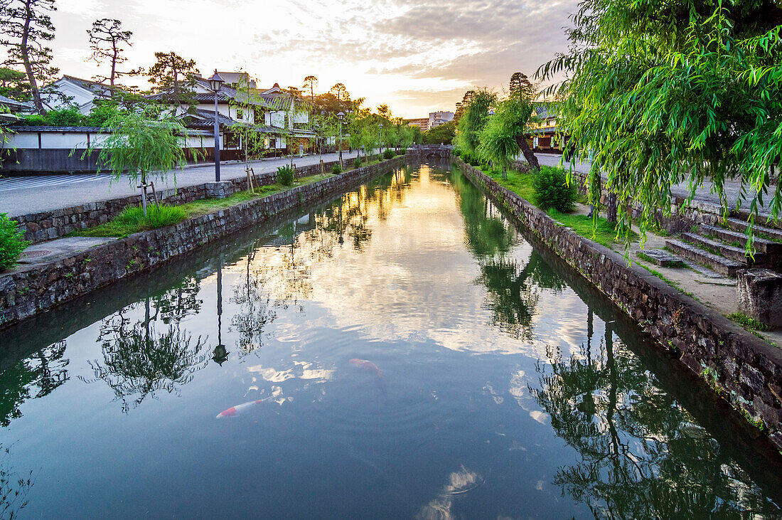 Kurashiki is a large city in Okayama Prefecture and the former Bitchū Province on Honshū, the main island of Japan.