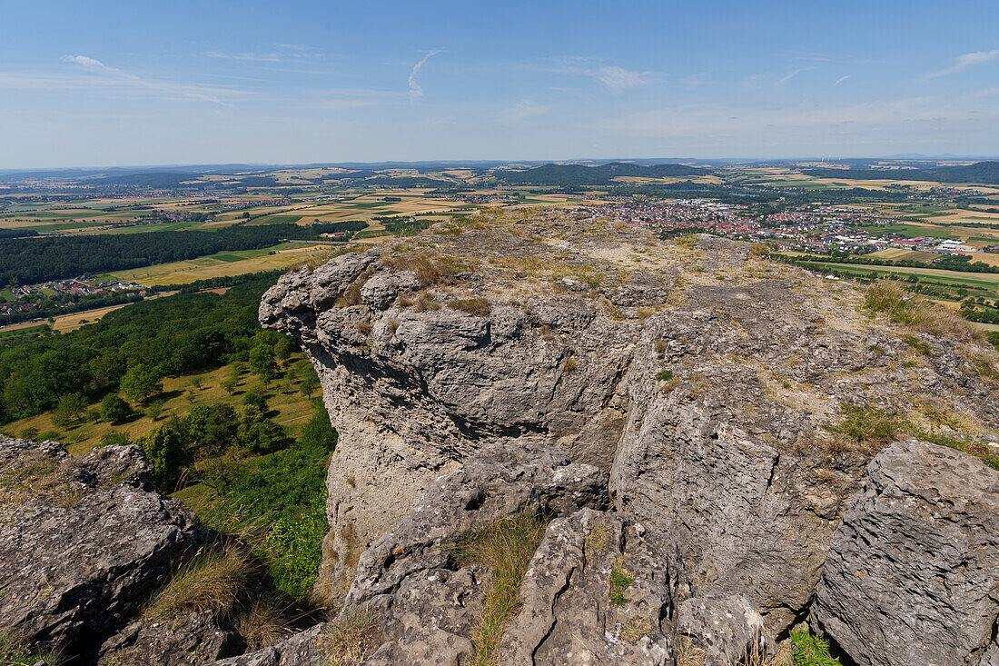 Der Staffelberg bei Bad Staffelstein, Landkreis Lichtenfels, Oberfranken, Franken, Bayern, Deutschland