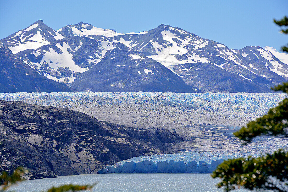 Chile; Southern Chile; Magallanes Region; Mountains of the southern Cordillera Patagonica; Torres del Paine National Park; Lake Grey; View of the eastern part of the Gray Glacier and mountains in the background