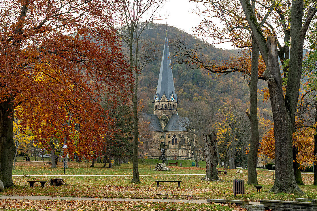 Friedenspark und St. Petri Kirche in Thale, Sachsen-Anhalt, Deutschland