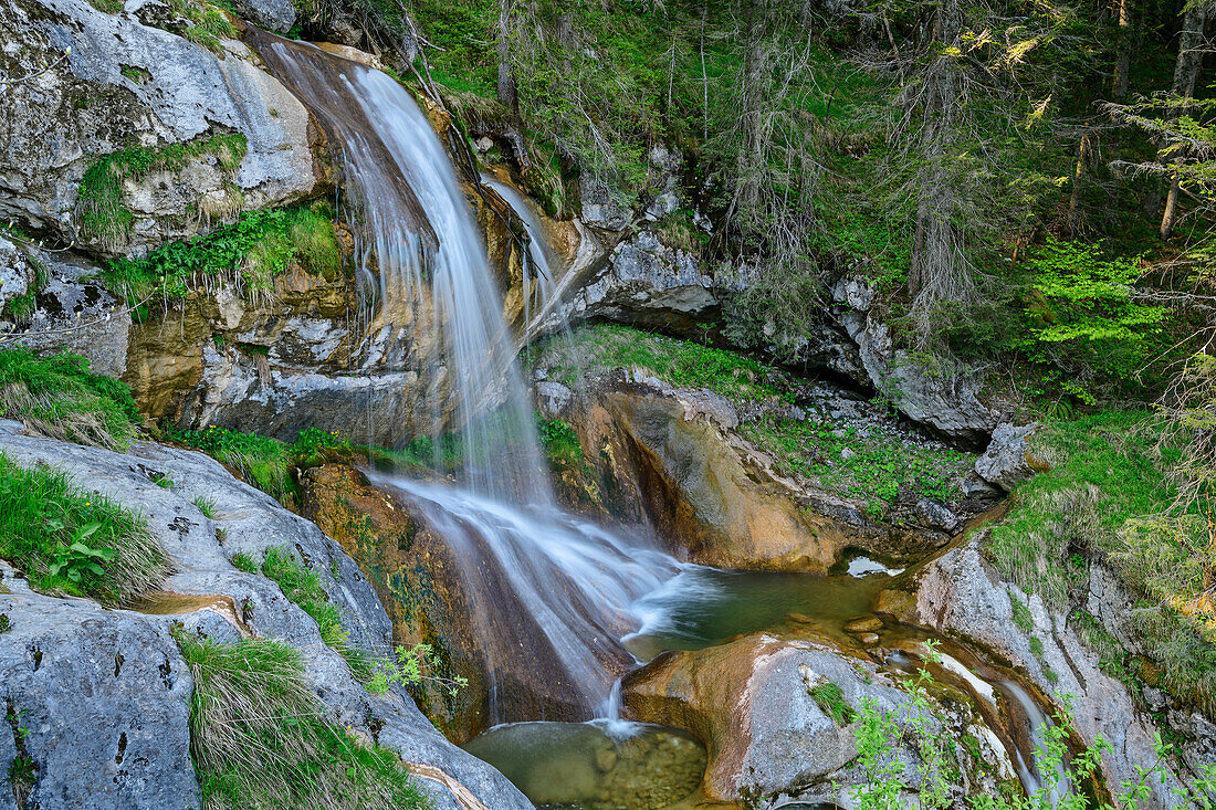 Small waterfall on the Wasserfallweg, Loferer Alm, Route of the Gorges, Chiemgau Alps, Salzburg, Austria