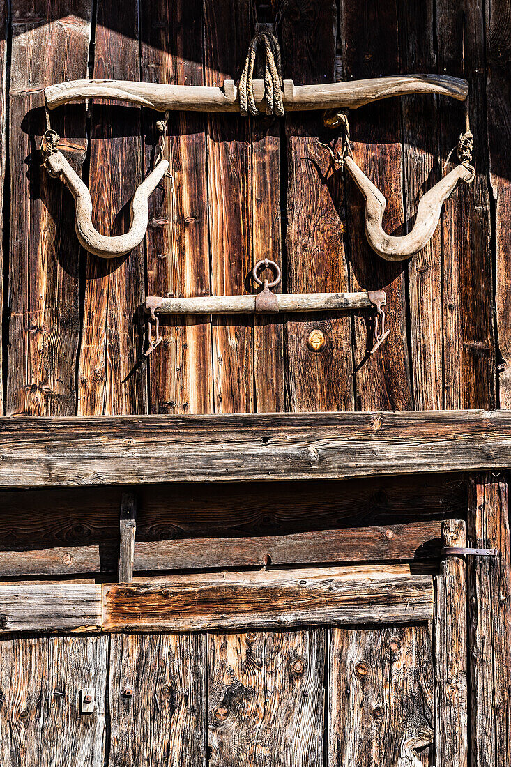 Stable door, Alm, Truden, South Tyrol, Alto Adige, Italy