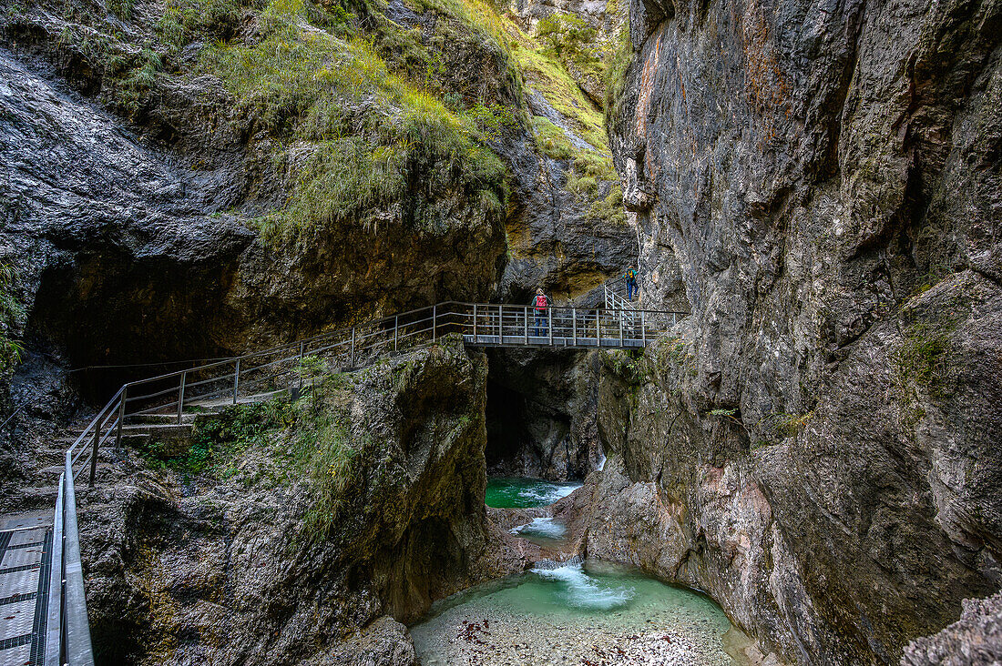 Hiking in the gorge, Almbach, Almbachlamm, gorge, canyon, gorge, Berchtesgaden National Park, Berchtesgaden Alps, Upper Bavaria, Bavaria, Germany