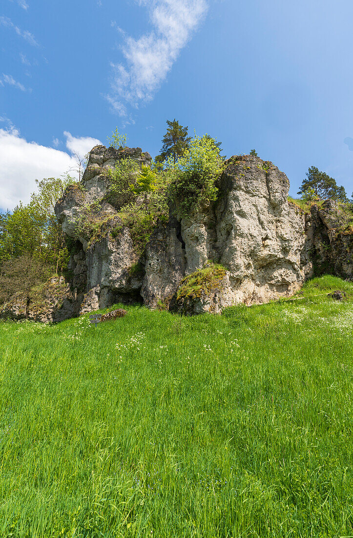 The Langerstein rock formation in the Paradiestal, Franconian Switzerland, municipality of Stadelhofen, Bamberg district, Upper Franconia, Bavaria, Germany