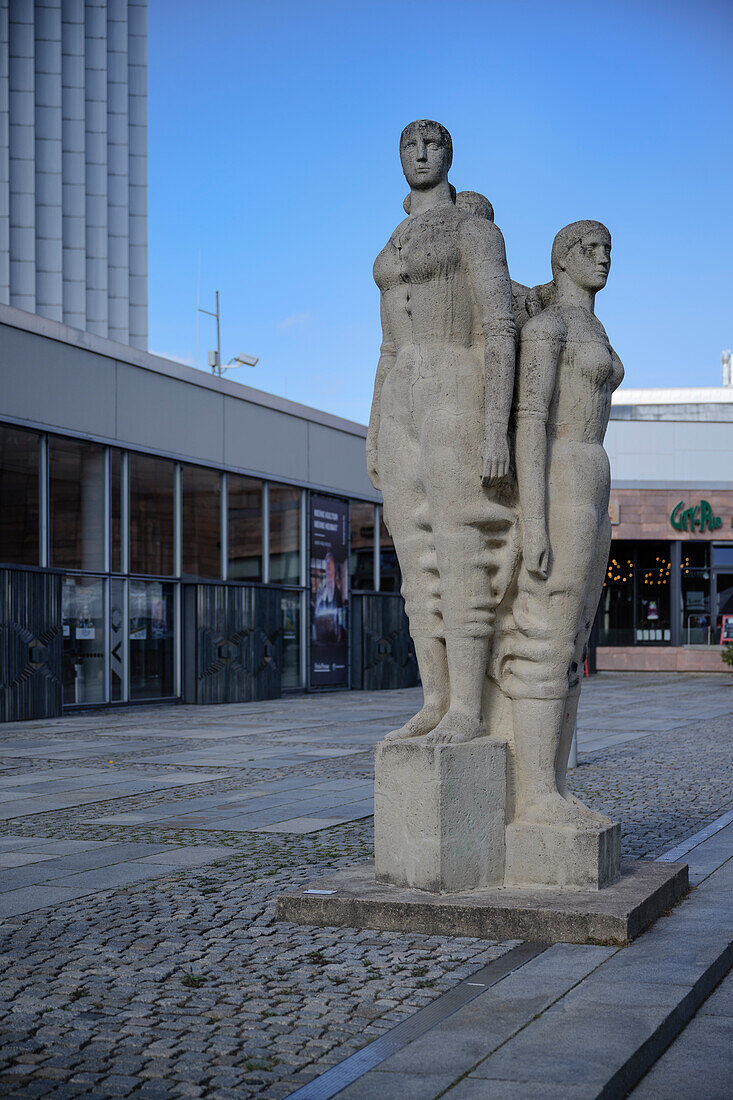 Stone sculpture &quot;Dignity, beauty and pride of man under socialism&quot; at the town hall, Chemnitz, Saxony, Germany, Europe