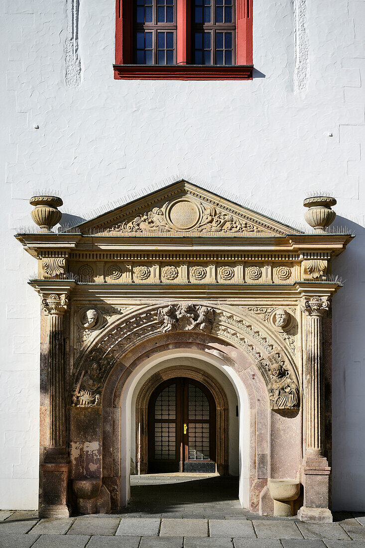 Historical portal, Old Town Hall, Chemnitz, Saxony, Germany, Europe