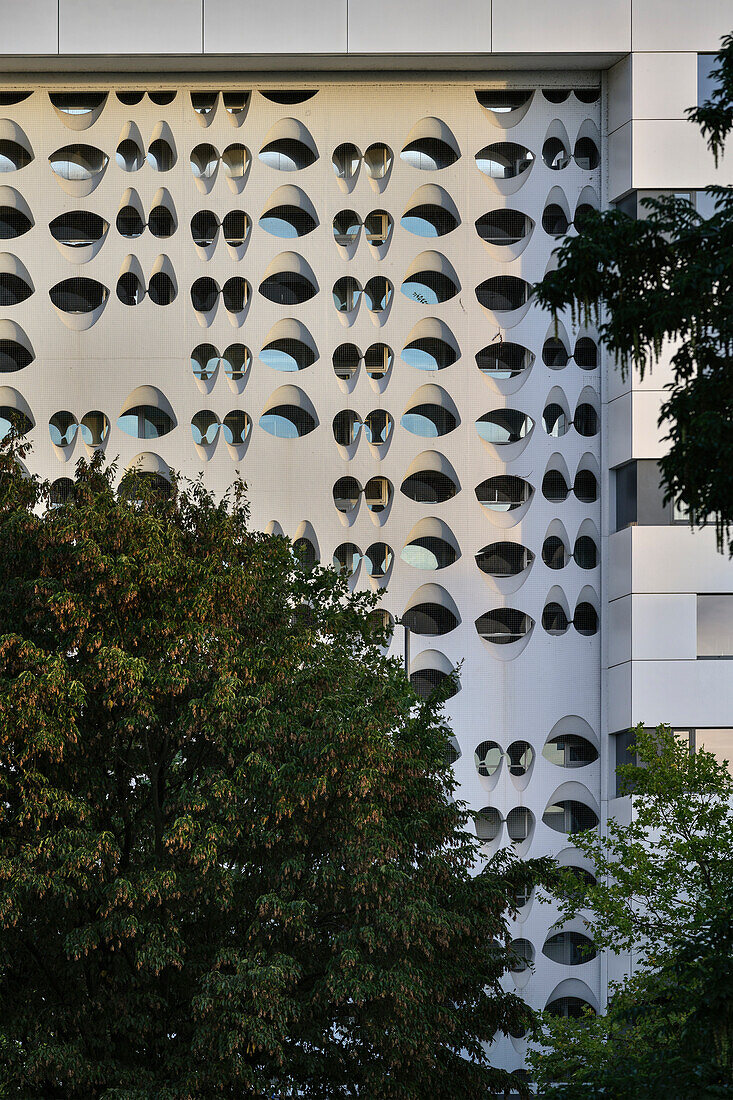 moderne Fassade des RAWEMA Haus, Chemnitz, Sachsen, Deutschland, Europa