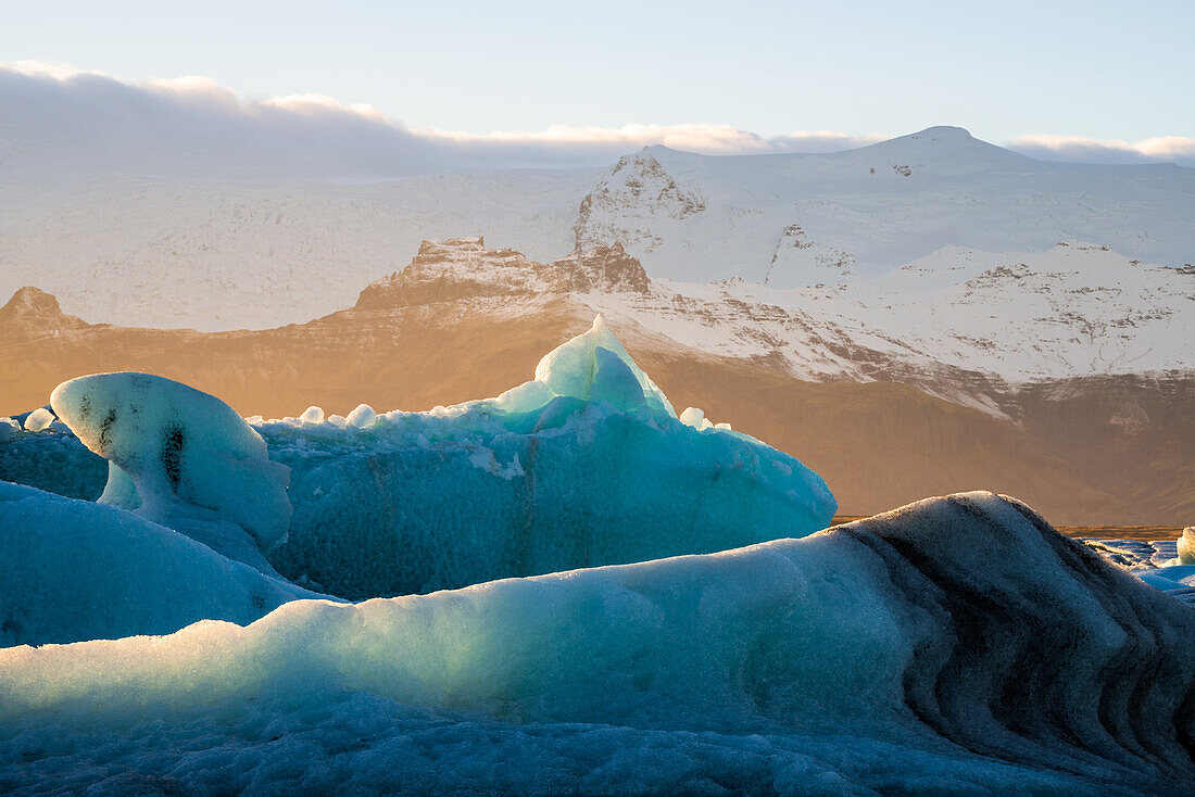 Eisbrocken in der Jökulsárlón Lagune, Island