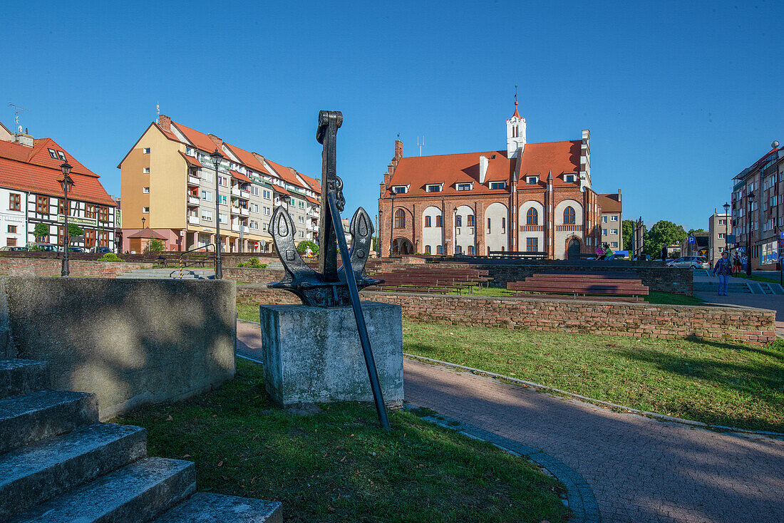 Kamien Pomorskie, anchor monument in front of the town hall, Pomorskie, Poland, Baltic States