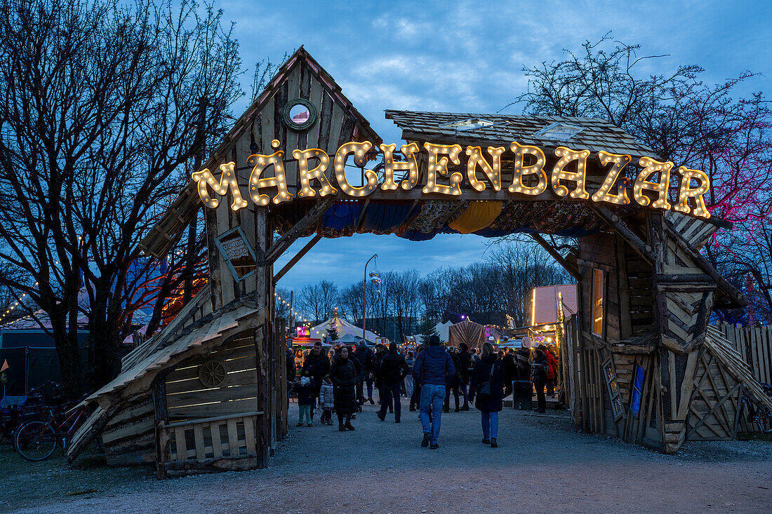 Eingang des Märchenbazar im Münchner Olympiapark, München, Bayern, Deutschland