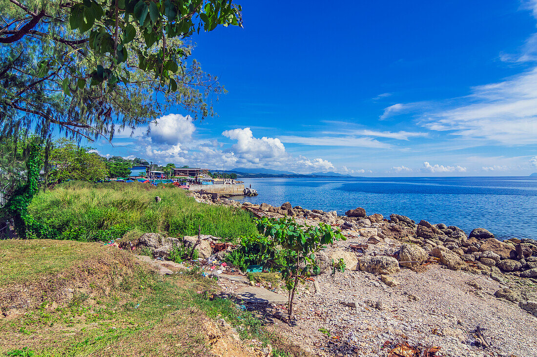Küstenlandschaft bei der Hauptstadt Honiara, Insel Guadalcanal, Salomonen, Melanesien, südwestlicher Pazifik, Südsee