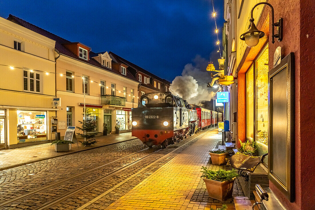 Dampflok der Bäderbahn Molli in Bad Doberan, Mecklenburg-Vorpommern, Deutschland\n\n\n
