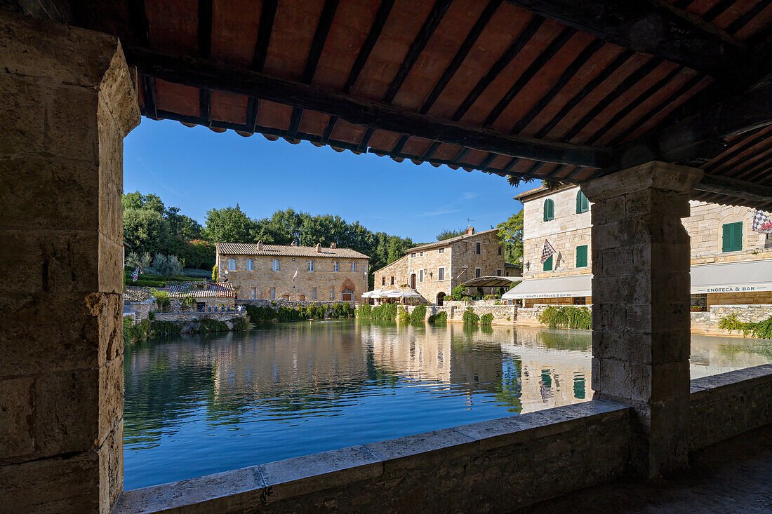 In Bagno Vignoni, San Quirico d'Orcia, Provinz Siena, Toskana, Italien