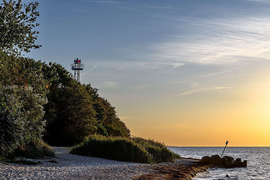 Gollwitz Strand bei Sonnenuntergang, Insel Poel, Ostseeküste, Mecklenburg Vorpommern, Deutschland