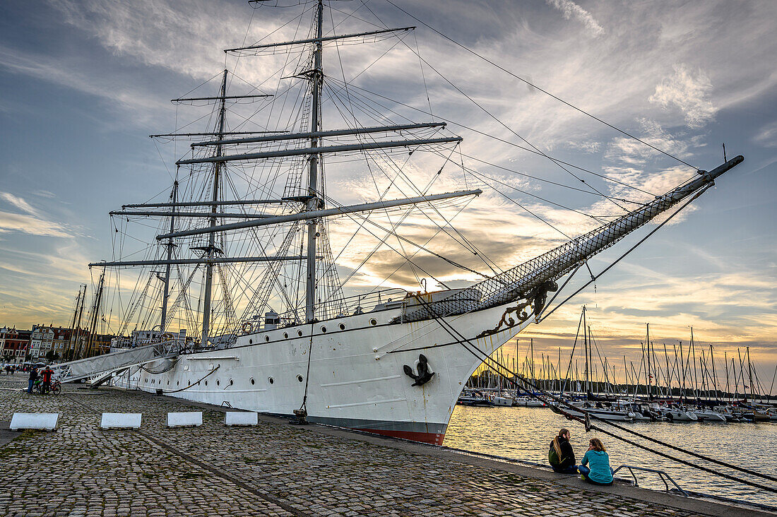  Gorch Fock1 in the harbor of Stralsund, Baltic Sea coast, Mecklenburg Western Pomerania Baltic Sea coast, Mecklenburg Western Pomerania, Germany 