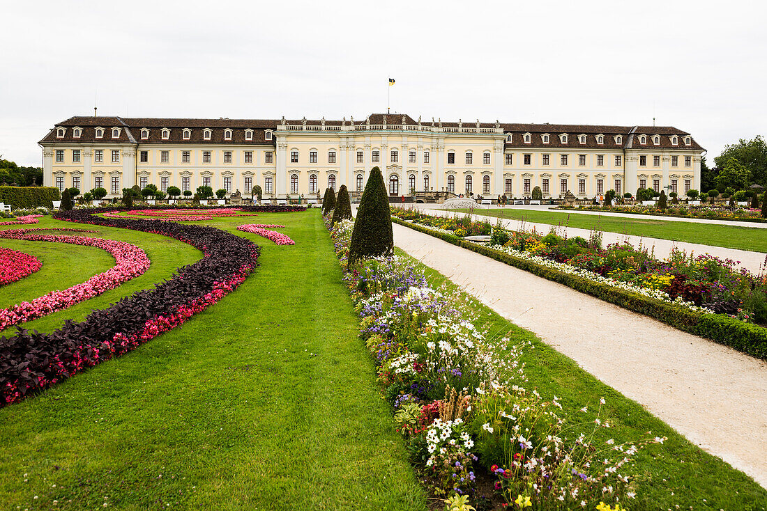  Blooming Baroque Gardens, Baroque Garden, Ludwigsburg Palace, Ludwigsburg, Baden-Württemberg, Germany 