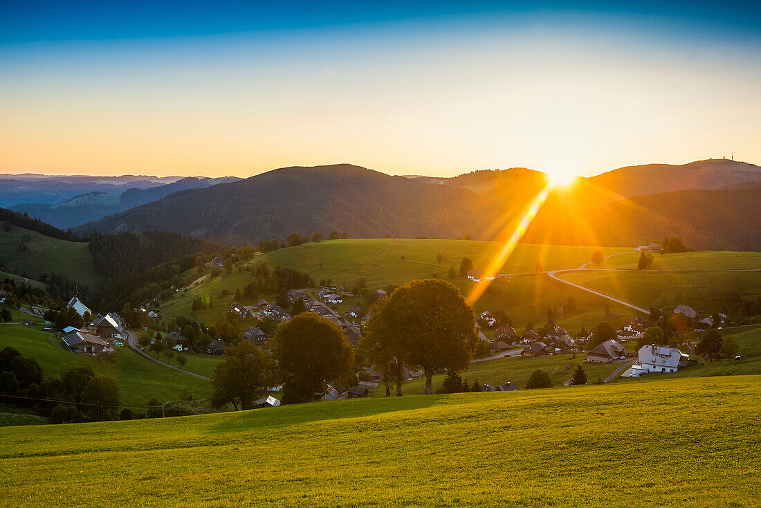  Sunrise, Hofsgrund, Oberried, Schauinsland, Black Forest, Baden-Württemberg, Germany 
