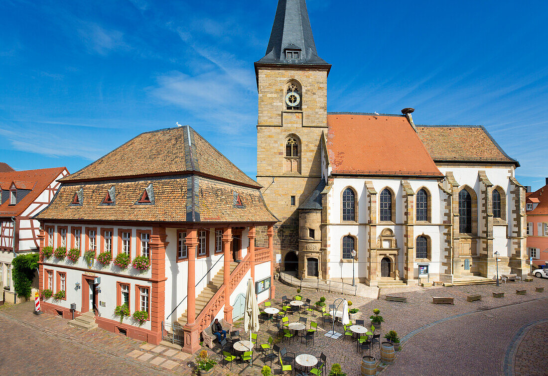  The center of the historic old town with town hall and church in Freinsheim, Rhineland-Palatinate, Germany 
