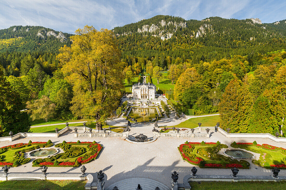 Schloss Linderhof, Ammergauer Aplen, Ettal, Bayern, Deutschland